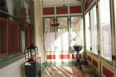 32 N Franklin St, Allentown, PA 18102 - photo 4