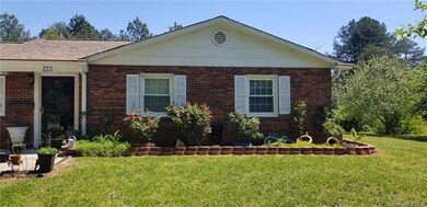 213 Mapleleaf Rd, Statesville, NC 28625 - photo 2