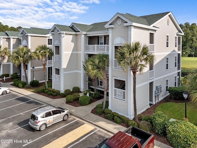 Side (Top Floor Right)