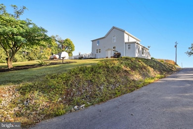 758 Honeysuckle Ave, Woodstock, VA 22664 - photo 6