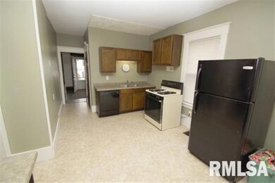 735 Sylvan Ct, Davenport, IA 52803 - photo 5