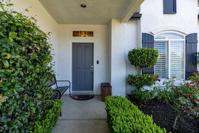 10717 N Bunkerhill Dr, Fresno, CA 93730 - photo 7