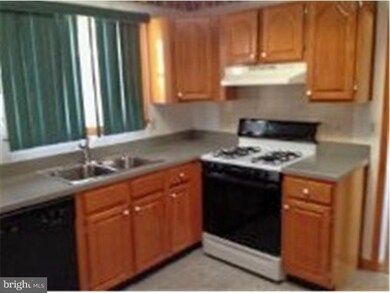 1079 Grandview Dr, Pine Hill, NJ 08021 - photo 4