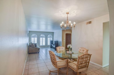 Living Room 4
