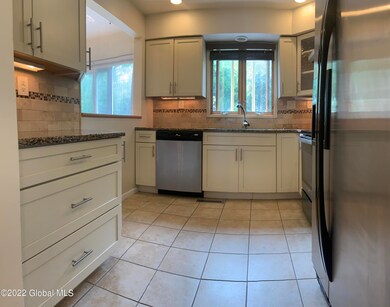 46 Velina Dr, Albany, NY 12203 - photo 4