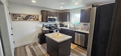 525 4th Ave W, Cresco, IA 52136 - photo 6