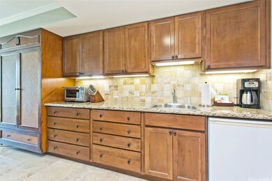 2045 Kalakaua Ave unit 401, Honolulu, HI 96815 - photo 6