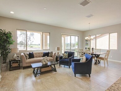 005_Living Room