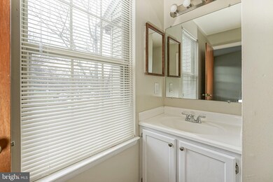 120 Brent Ct unit 120, West Deptford, NJ 08086 - photo 5