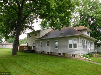 Classic 1.5 story loaded with craftsman character 