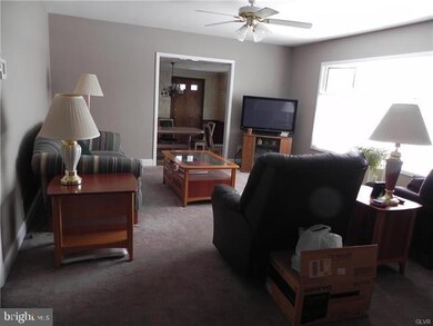 6845 Linden Cir, Macungie, PA 18062 - photo 3