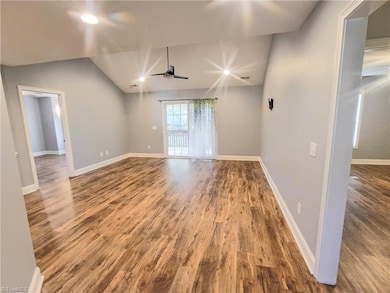 493 Lancaster Woods Dr, Supply, NC 28462 - photo 3