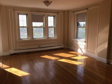 Warwick Condos unit 642, Brookline, MA 02446 - photo 4