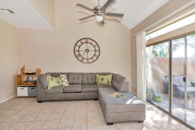 1015 S Val-008-7-DLB 2245-MLS_Size