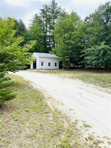 133 Ricker Rd, Loudon, NH 03307 - photo 3