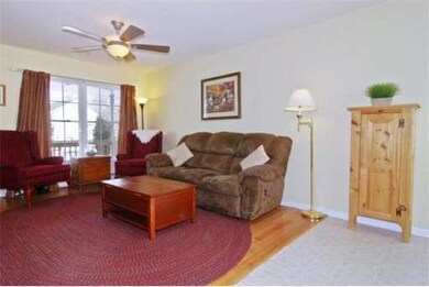 150 Lakeside Ave, Webster, MA 01570 - photo 7