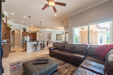 4096 E Winners Cir, Davie, FL 33330 - photo 5