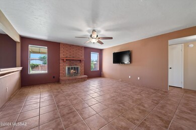 04-Living Area