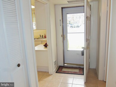 3568 Chiswick Ct, Silver Spring, MD 20906 - photo 2