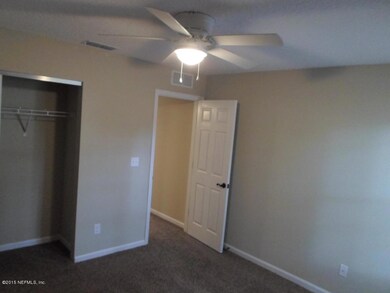 2841 Circle Cir E, Jacksonville, FL 32216 - photo 5