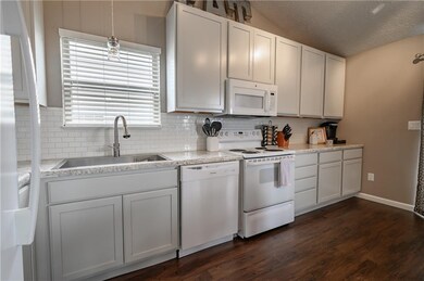 1178 Fiesta Dr, Franklin, IN 46131 - photo 7