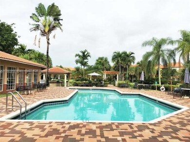 10709 Cleary Blvd unit 307, Plantation, FL 33324 - photo 3