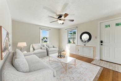 194 Pine St, Ludlow, MA 01056 - photo 2