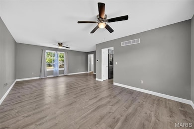 Living room/dining room combo