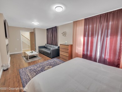 1531 Starry Ln, Effort, PA 18330 - photo 4