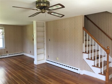 36 Dyer St, Warren, RI 02885 - photo 7