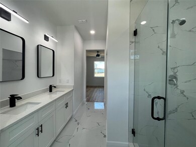 8112 N Greenwood Ave, Tampa, FL 33604 - photo 6