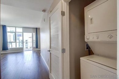 Diamond Terrace unit 1207, San Diego, CA 92101 - photo 3