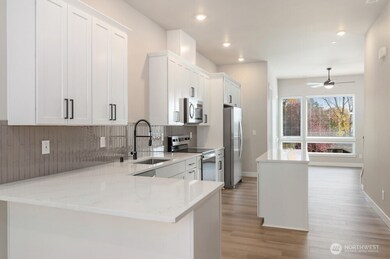 12810 66th Ave S, Seattle, WA 98178 - photo 6