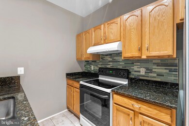 309 Sandy Spring Rd, Laurel, MD 20707 - photo 7