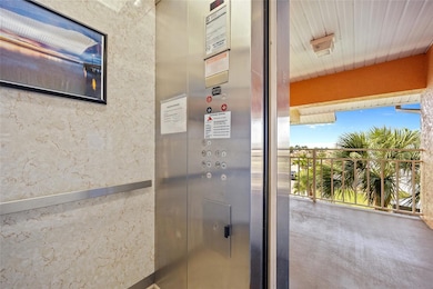 1326 Wesley Dr unit 132, Punta Gorda, FL 33950 - photo 4