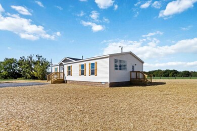 818 Clear Fork Rd, Russell Springs, KY 42642 - photo 3