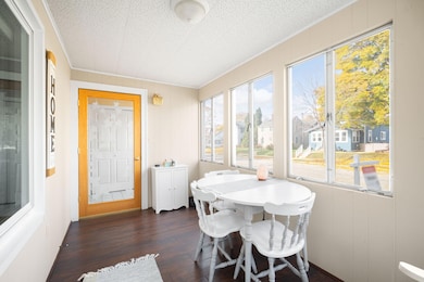 121 Frame Ave, Waukesha, WI 53186 - photo 4