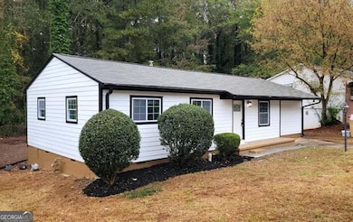 1489 Cedar Creek Ln, Riverdale, GA 30296 - photo 3