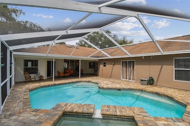 160 Sage Cir, Crystal Beach, FL 34681 - photo 2