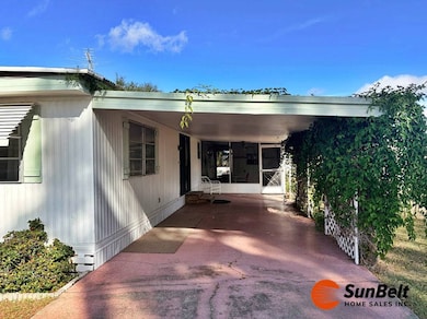 413 Oak Dr, Leesburg, FL 34788 - photo 2