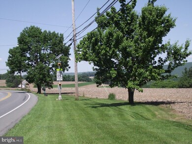 755 S Delps Rd, Bath, PA 18014 - photo 3