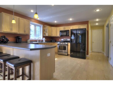 42 Lovell Rd, Stratham, NH 03885 - photo 5