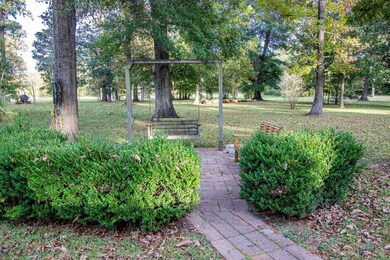 10675 Leaf Ln, Cleveland, TX 77328 - photo 7