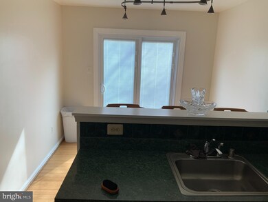 809 Lake Shore Dr, Bowie, MD 20721 - photo 5