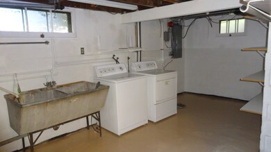 250 Melrose Ave, Elmhurst, IL 60126 - photo 7