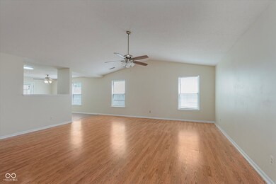 3183 Hemlock St, Whiteland, IN 46184 - photo 7