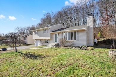 10 Badger Rd, Wolcott, CT 06716 - photo 2