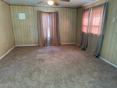 98 High St, Smithfield, OH 43948 - photo 2