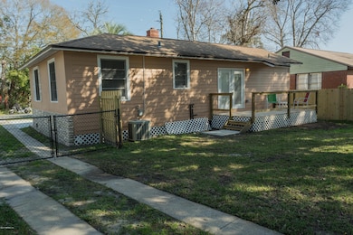 4704 Cardinal Blvd, Jacksonville, FL 32210 - photo 5