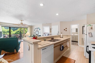 814ColonyPlC - 8_edited